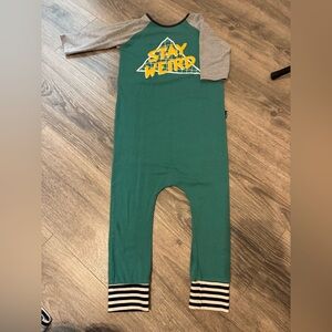 Stay weird Rags to Raches